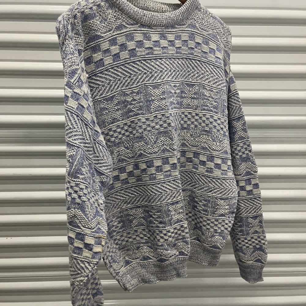 Men's royal North Mills, outfitters Blue and Gray Patterned Sweater